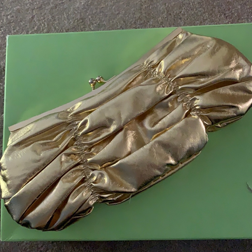GOLD METALLIC PURSE